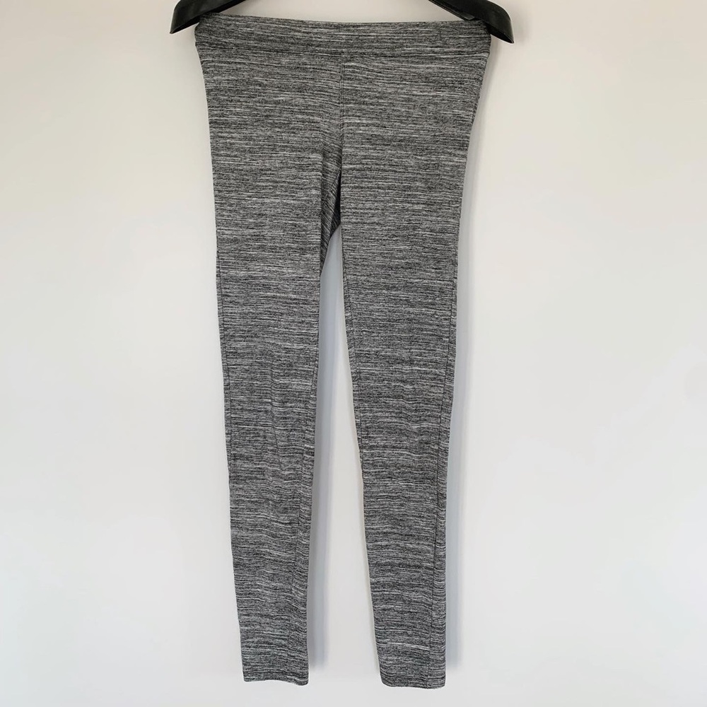 💙3/$30 | EXPRESS Women's Heather Gray Stretchy Essential Leggings
